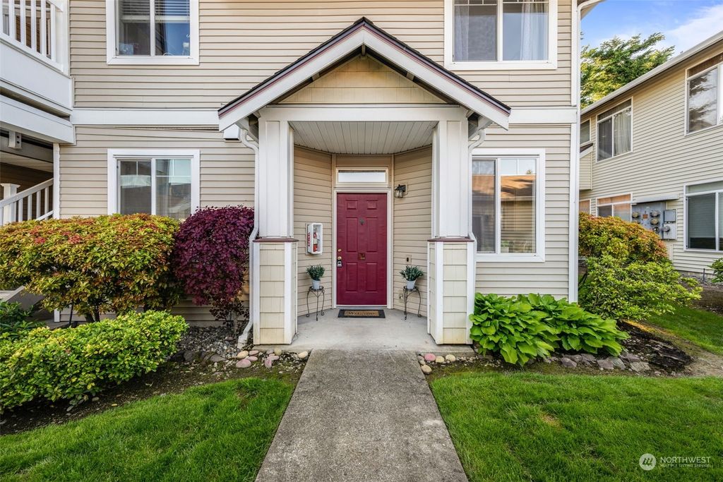 Photo of 2716 151st Place SW #U104, Lynnwood, WA 98087 (MLS # 2236582)