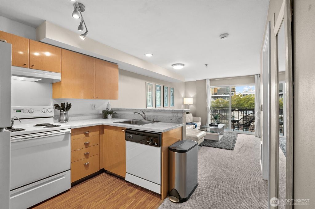 Photo of 425 Vine Street #604, Seattle, WA 98121 (MLS # 2443800)