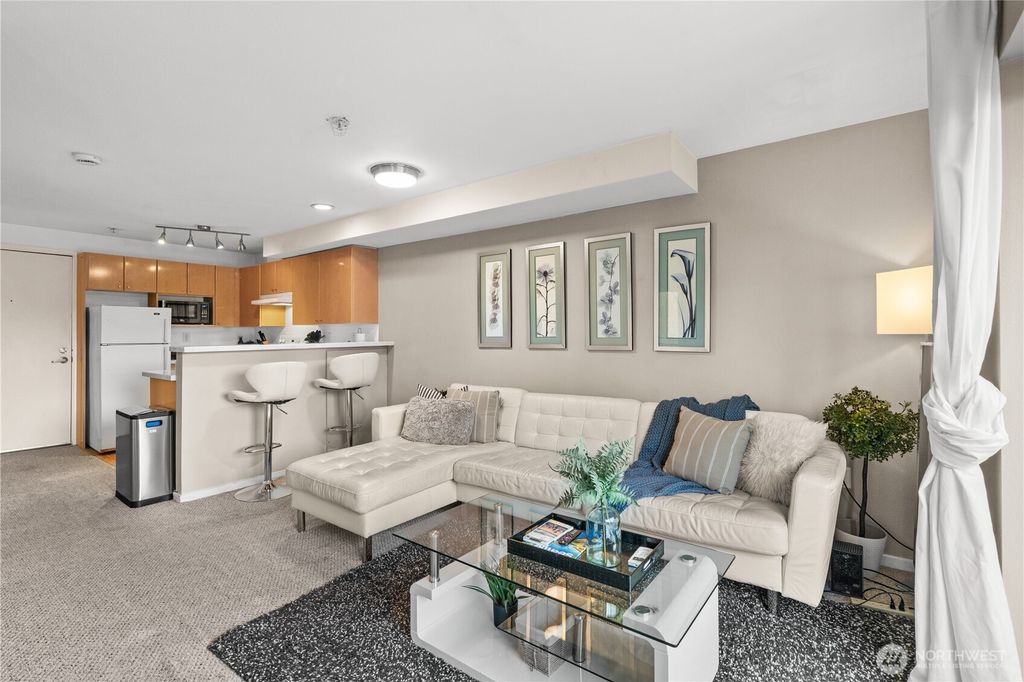 Photo of 425 Vine Street #604, Seattle, WA 98121 (MLS # 2443800)