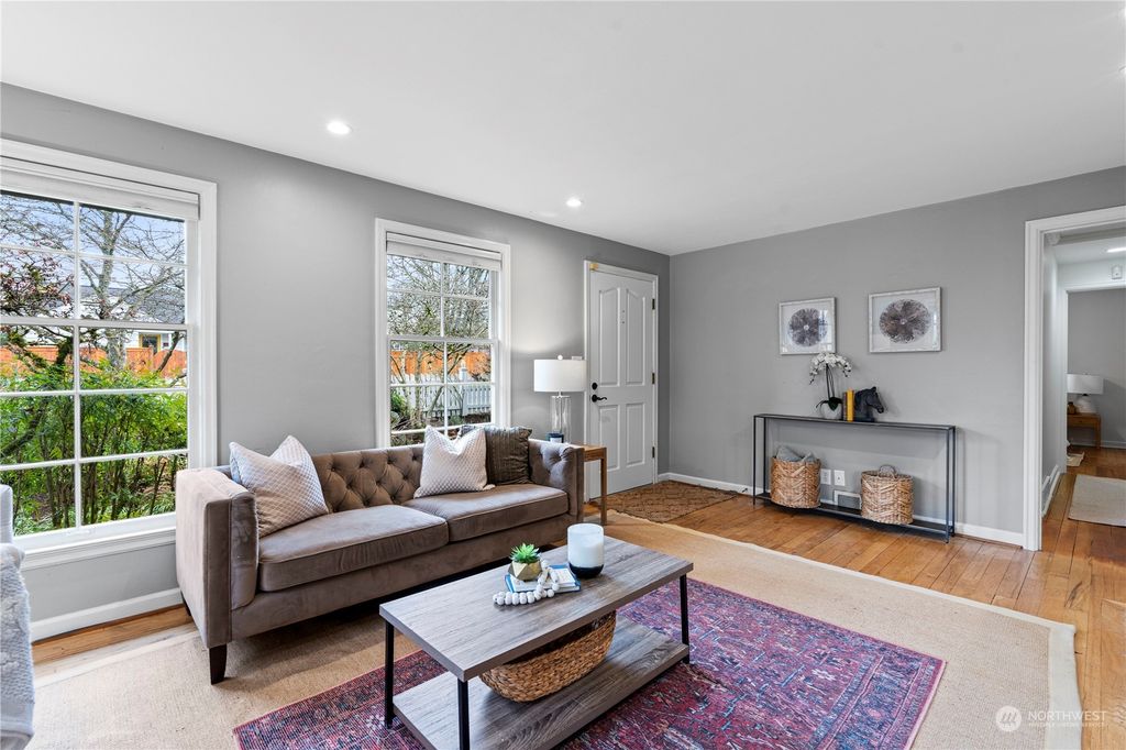Photo of 7405 48th Avenue NE, Seattle, WA 98115 (MLS # 2194653)
