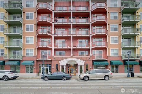 Photo of 16141 Cleveland Street #217, Redmond, WA 98052 (MLS # 2470149)