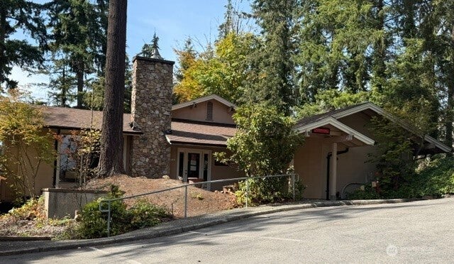 Photo of 1551 116th Avenue NE, Bellevue, WA 98004 (MLS # 2576946)