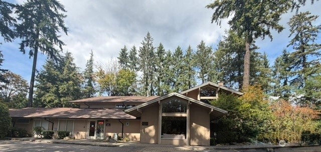 Photo of 1551 116th Avenue NE, Bellevue, WA 98004 (MLS # 2576946)