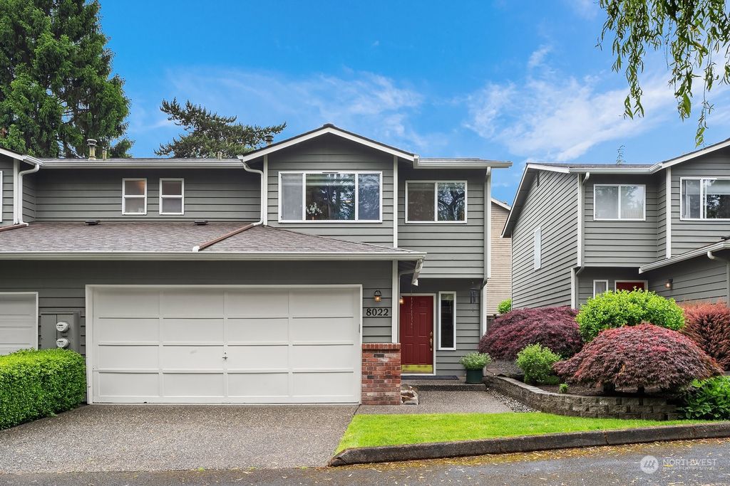 Photo of 8022 NE 178th Lane #7, Kenmore, WA 98028 (MLS # 2245034)