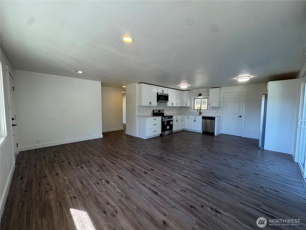 Photo of 309 Camp Creek Road, Montesano, WA 98563 (MLS # 2582234)