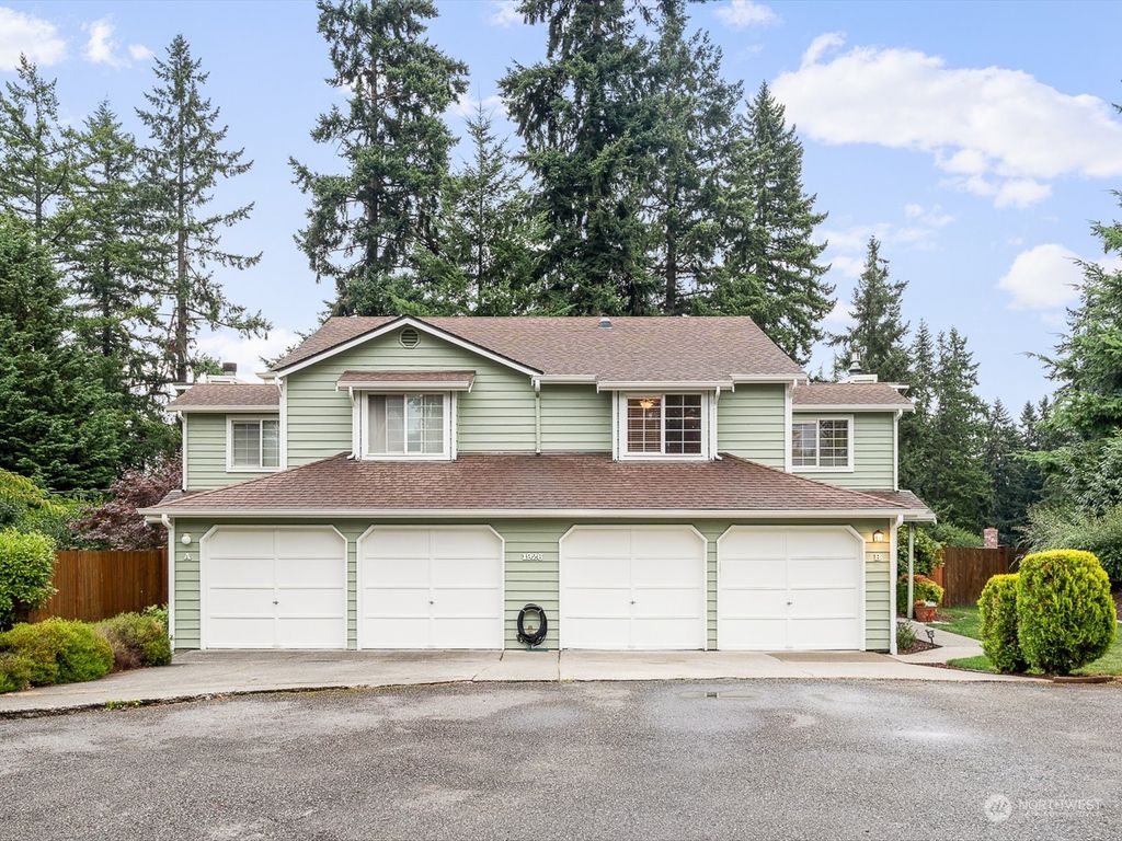 Photo of 1926 W Cypress Way #B, Lynnwood, WA 98036 (MLS # 2134511)