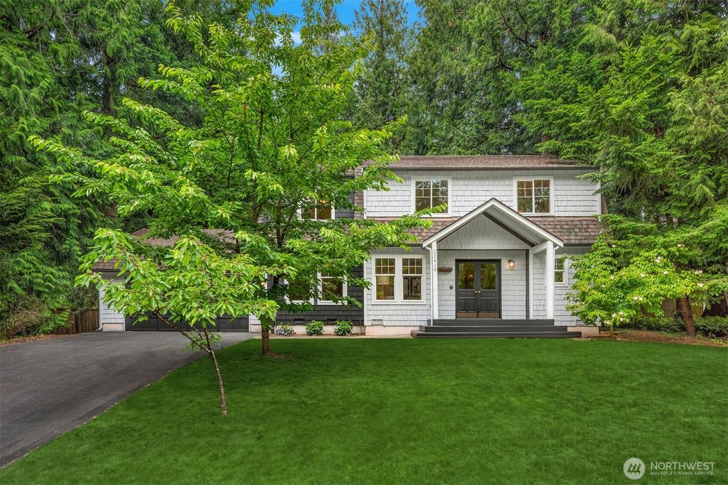 Photo of 22410 NE 20th Street, Sammamish, WA 98074 (MLS # 2393151)