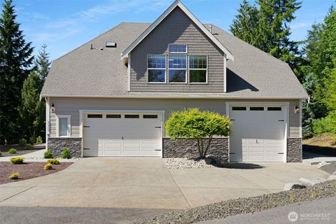 Photo of 5020 Gold Ridge Lane, Olympia, WA 98512 (MLS # 2507317)