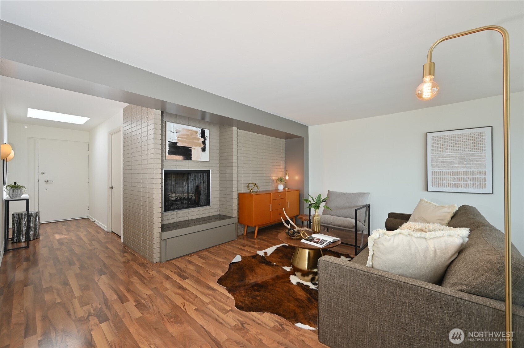1740 Melrose Avenue 802