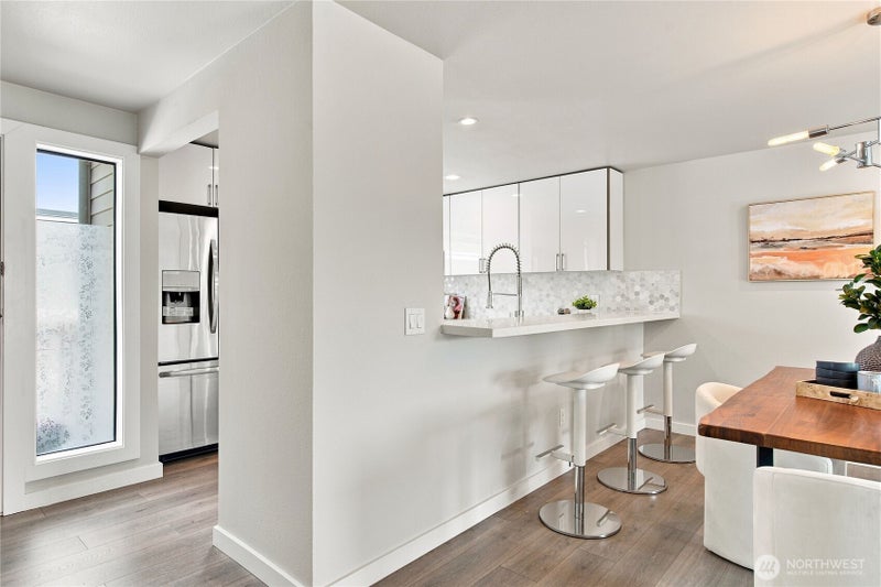 6121 NE 175th Street A402
