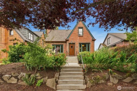 Photo of 7754 Jones Avenue NW, Seattle, WA 98117 (MLS # 2557632)
