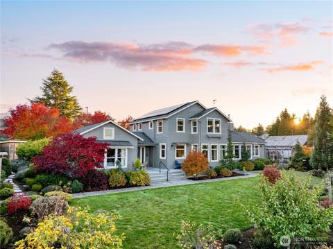 Photo of 806 NW Alexander Street, Coupeville, WA 98239 (MLS # 2514942)