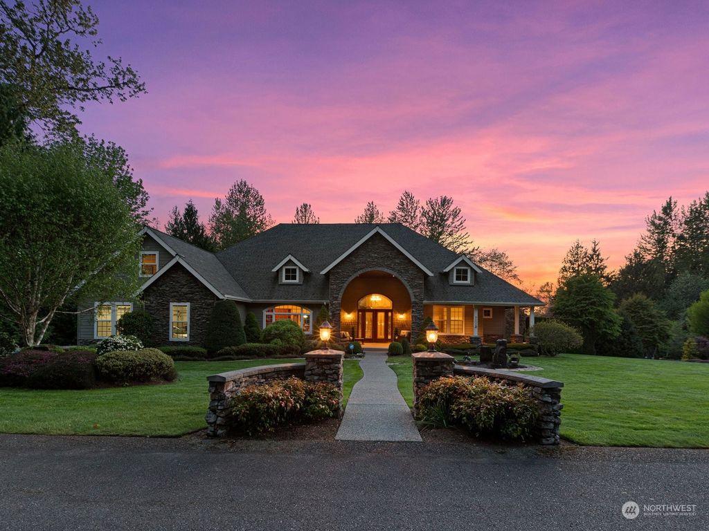 Photo of 8002 127th Avenue SE, Snohomish, WA 98290 (MLS # 2045309)