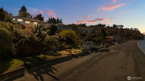 29903 Marine View Dr SW Federal Way WA 98023