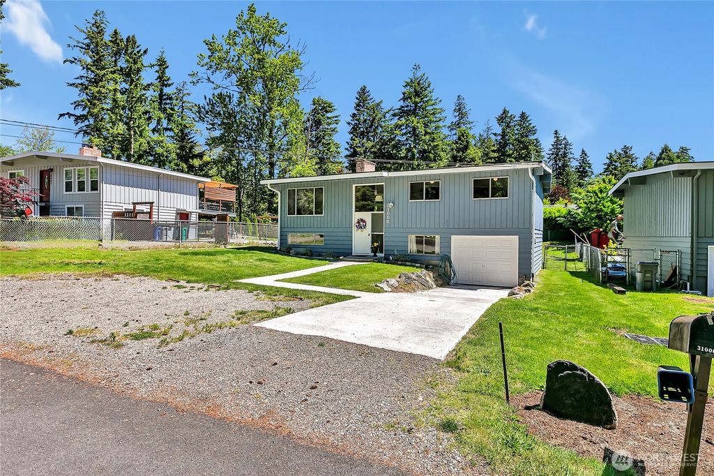 Photo of 31006 38th Avenue S, Auburn, WA 98001 (MLS # 2386490)