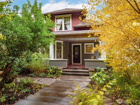 Photo of 2423 8th Avenue W, Seattle, WA 98119 (MLS # 2590273)