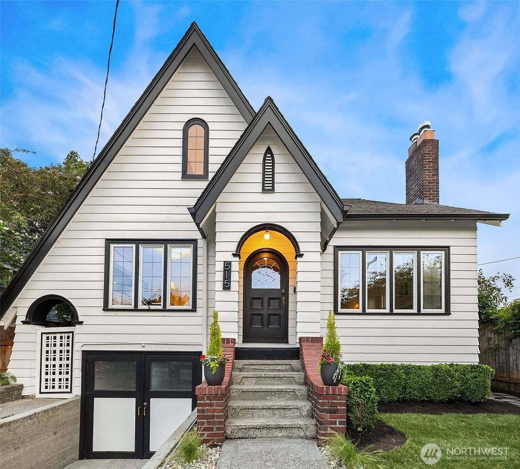 Photo of 515 NE 83rd Street, Seattle, WA 98115 (MLS # 2390336)