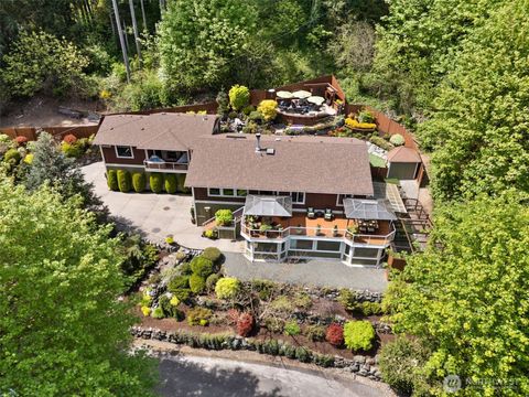 Photo of 9825 Glory Drive SE, Olympia, WA 98513 (MLS # 2518708)