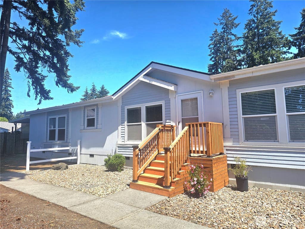 Photo of 11303 124th Street Ct E #61, Puyallup, WA 98374 (MLS # 2539746)