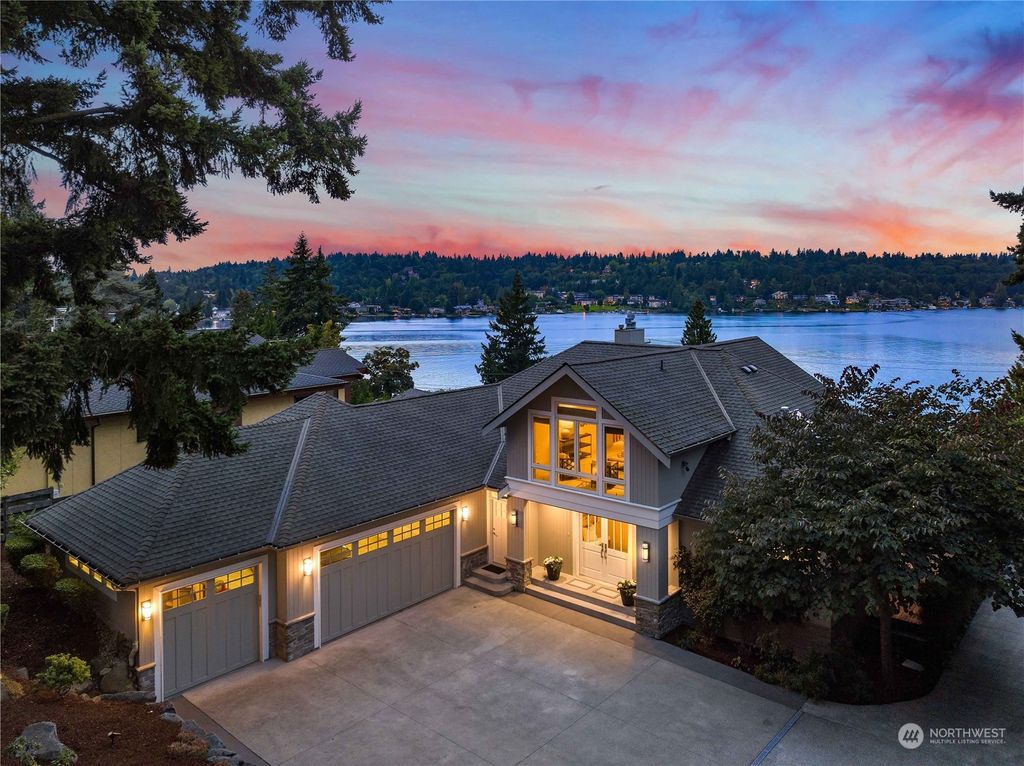 Photo of 2246 Killarney Way Way, Bellevue, WA 98004 (MLS # 2168653)