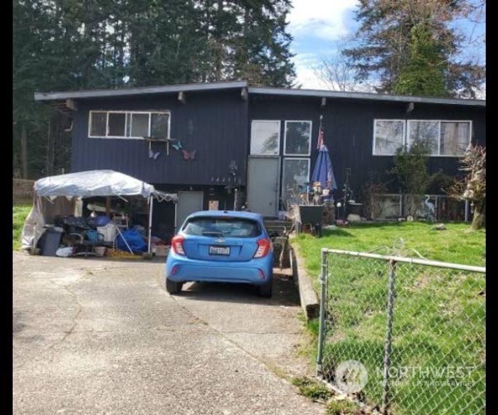 Photo of 34231 39th Avenue S, Auburn, WA 98001 (MLS # 2101770)