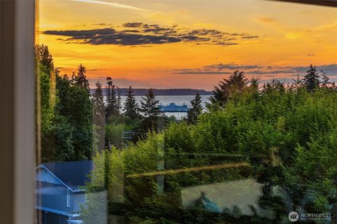 1130 5th Avenue S Unit 100, Edmonds, WA 98020 - MLS#: 2362433