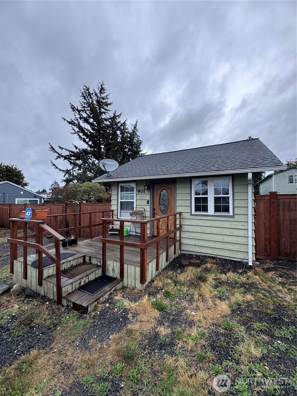 Photo of 901 113th Street S, Tacoma, WA 98444 (MLS # 2588478)