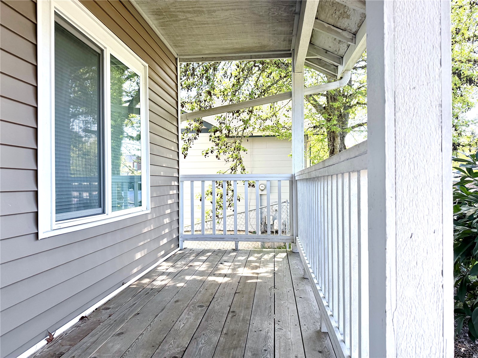 5807 S Firdinand Street