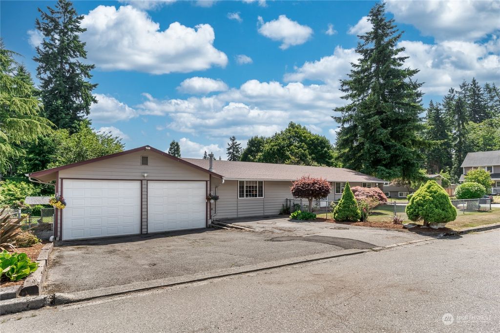 Photo of 3805 101st Avenue SE, Lake Stevens, WA 98258 (MLS # 2133178)