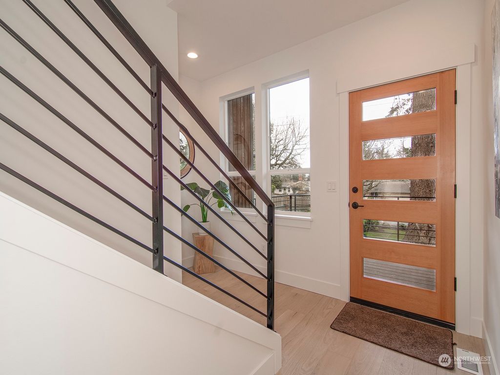 Photo of 3741 SW 98th Street, Seattle, WA 98126 (MLS # 2320580)