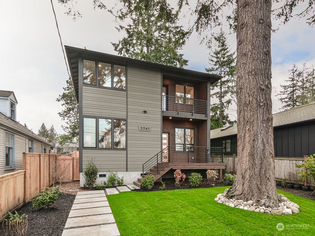 Photo of 3741 SW 98th Street, Seattle, WA 98126 (MLS # 2320580)