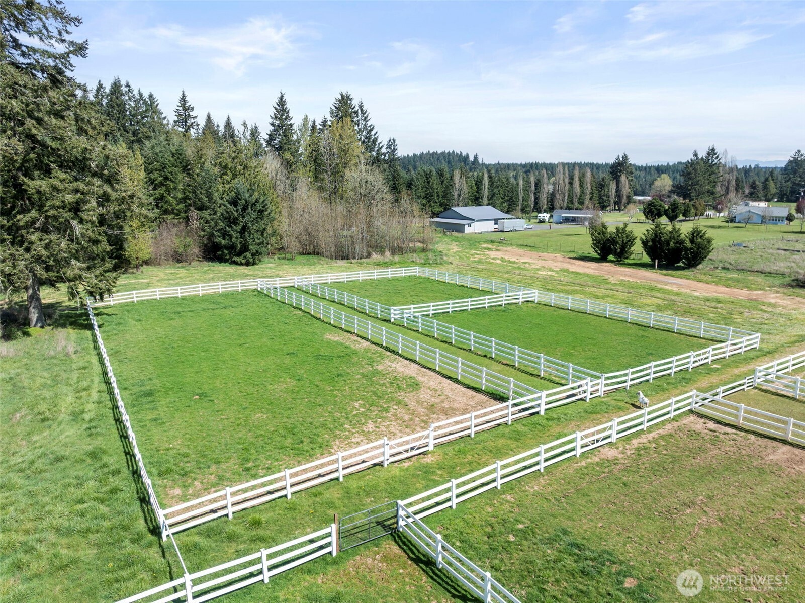 689 Rhoades Road