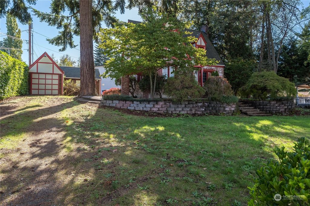 Photo of 3439 S 164th Street, SeaTac, WA 98188 (MLS # 2172690)