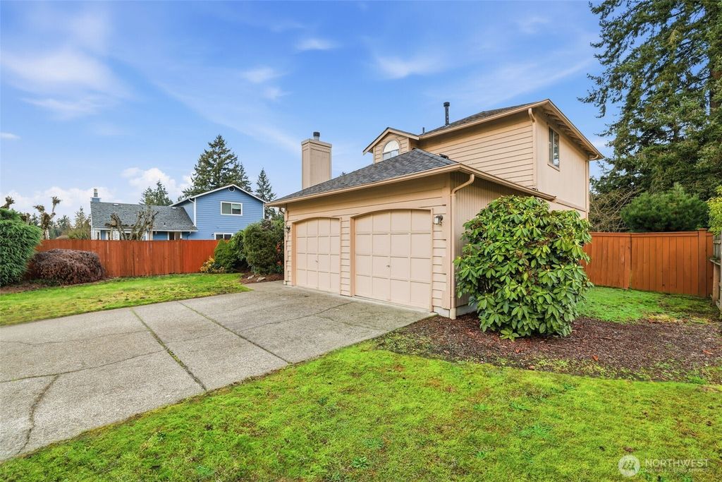 Photo of 35916 23rd Place S, Federal Way, WA 98003 (MLS # 2477463)