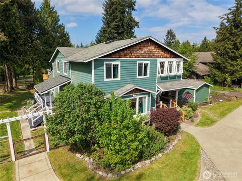Photo of 7009 E Dakota Street, Port Orchard, WA 98366 (MLS # 2519596)