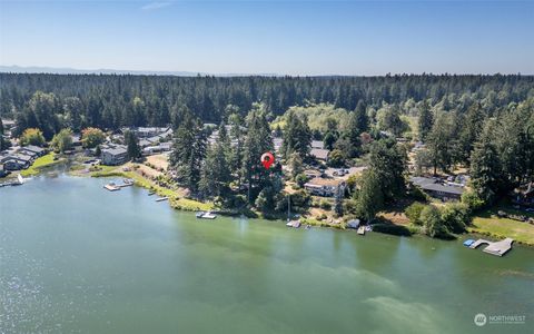 A home in Spanaway