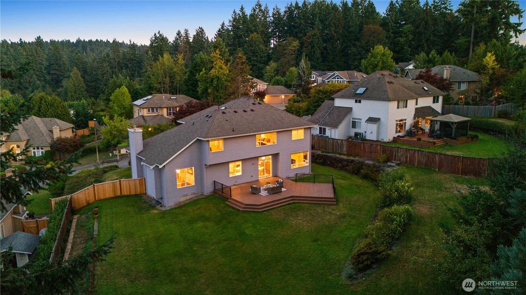 Photo of 5314 NE 22nd Court, Renton, WA 98059 (MLS # 2429788)