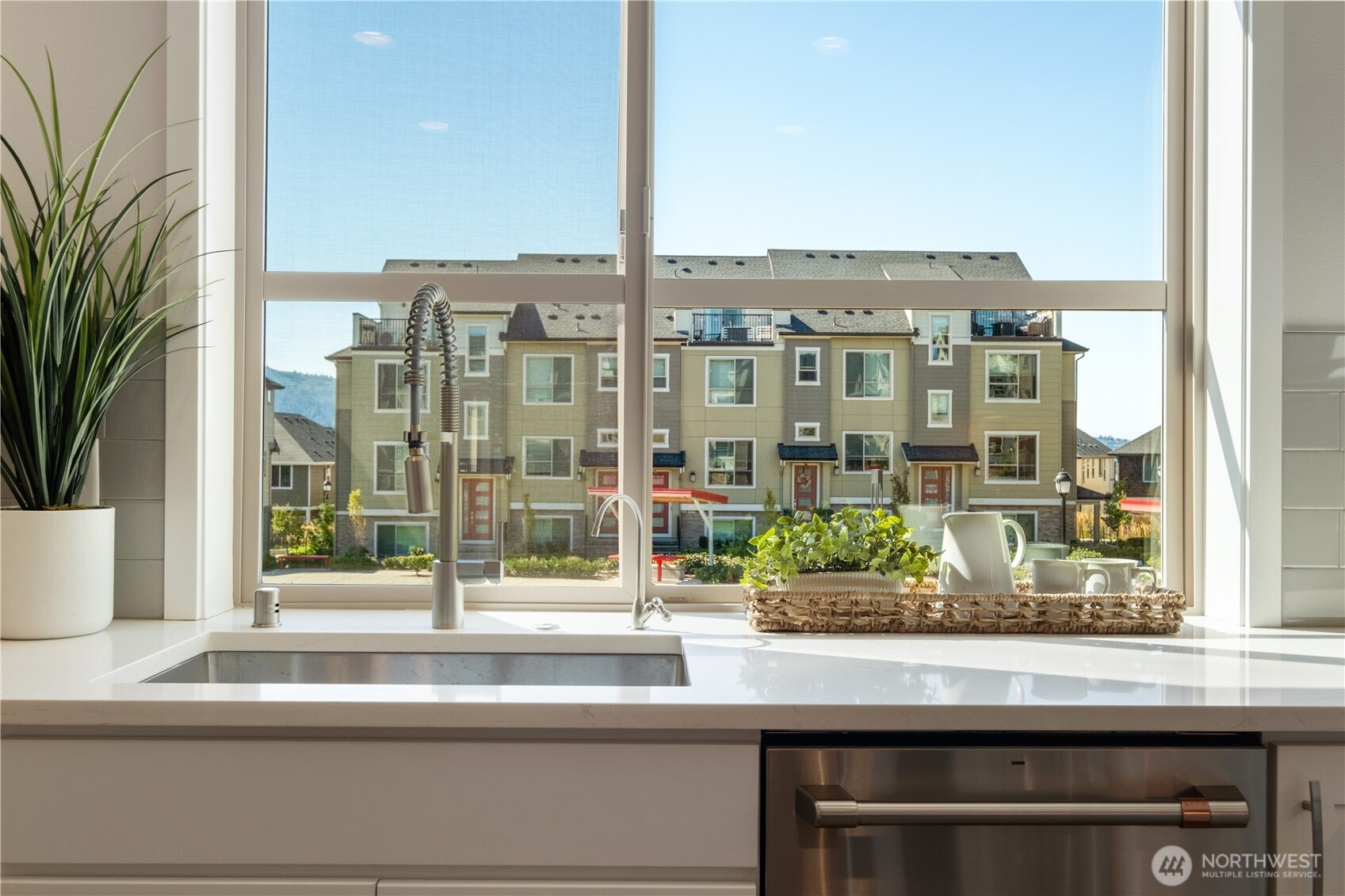 1088 6th Avenue NE 18.6