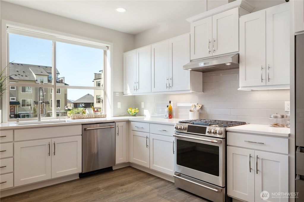 Photo of 1088 6th Avenue NE #18.6, Issaquah, WA 98029 (MLS # 2434450)