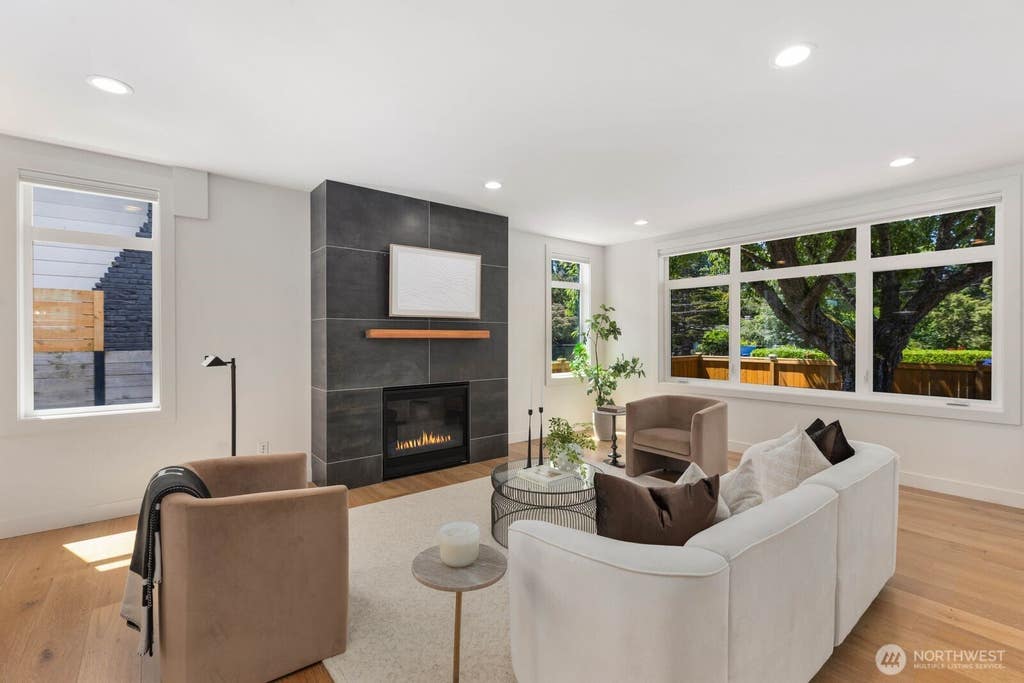 Photo of 10240 40th Avenue SW #A, Seattle, WA 98146 (MLS # 2568420)