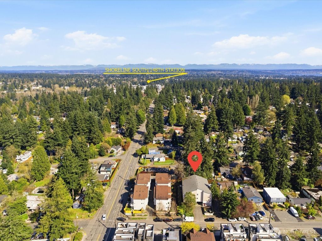 Photo of 14344 N Stone Avenue #32, Seattle, WA 98133 (MLS # 2502179)