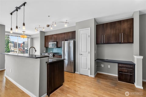 Photo of 124 Bellevue Avenue E #601, Seattle, WA 98102 (MLS # 2552398)