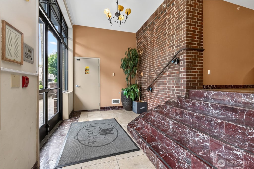 Photo of 124 Bellevue Avenue E #601, Seattle, WA 98102 (MLS # 2552398)