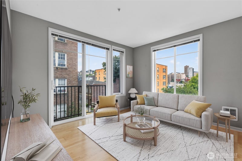 124 Bellevue Avenue E 601