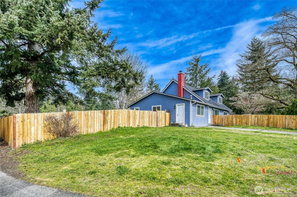 Photo of 21004 NE 91st Street, Redmond, WA 98053 (MLS # 2499907)