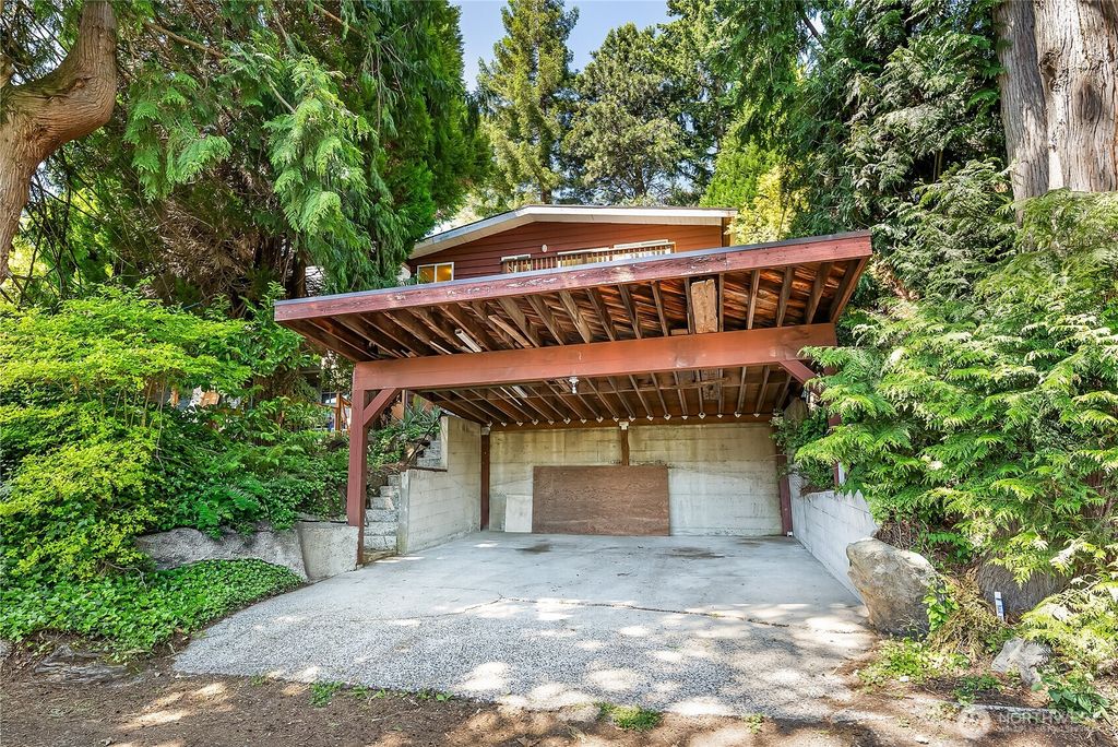 Photo of 6036 35th Avenue NE #1&amp;2, Seattle, WA 98115 (MLS # 2385913)