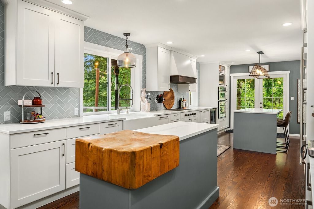 Photo of 14919 NE 177th Drive, Woodinville, WA 98072 (MLS # 2388962)