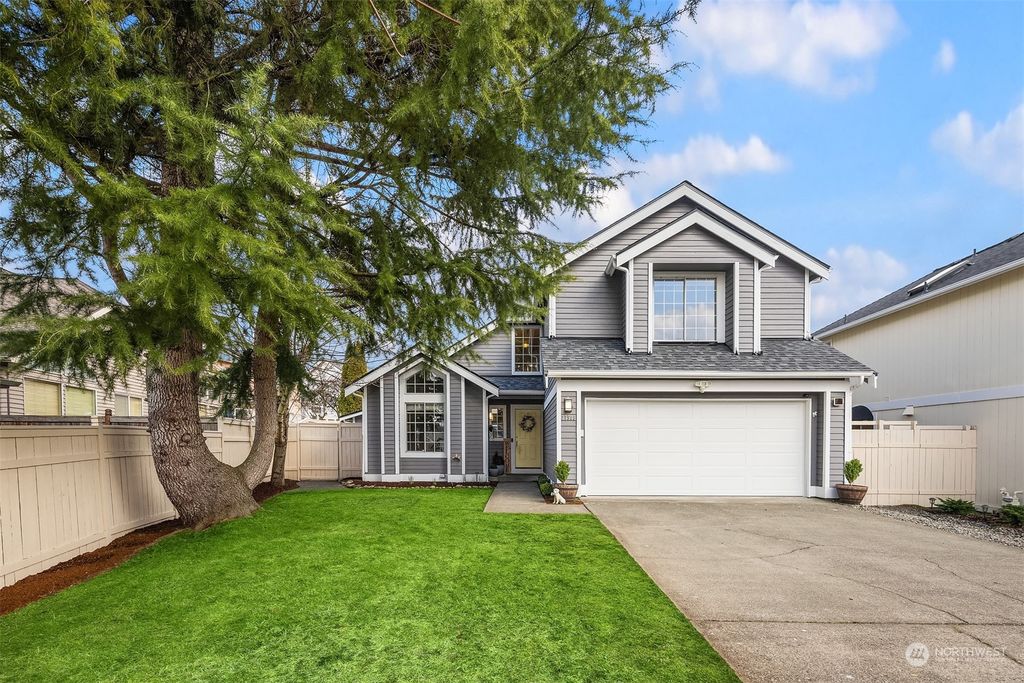 Photo of 27508 139th Court SE, Kent, WA 98042 (MLS # 2207779)