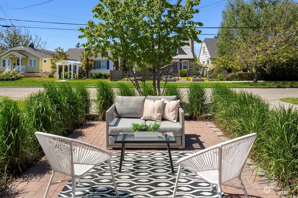 Photo of 3226 60th Avenue SW, Seattle, WA 98116 (MLS # 2236692)