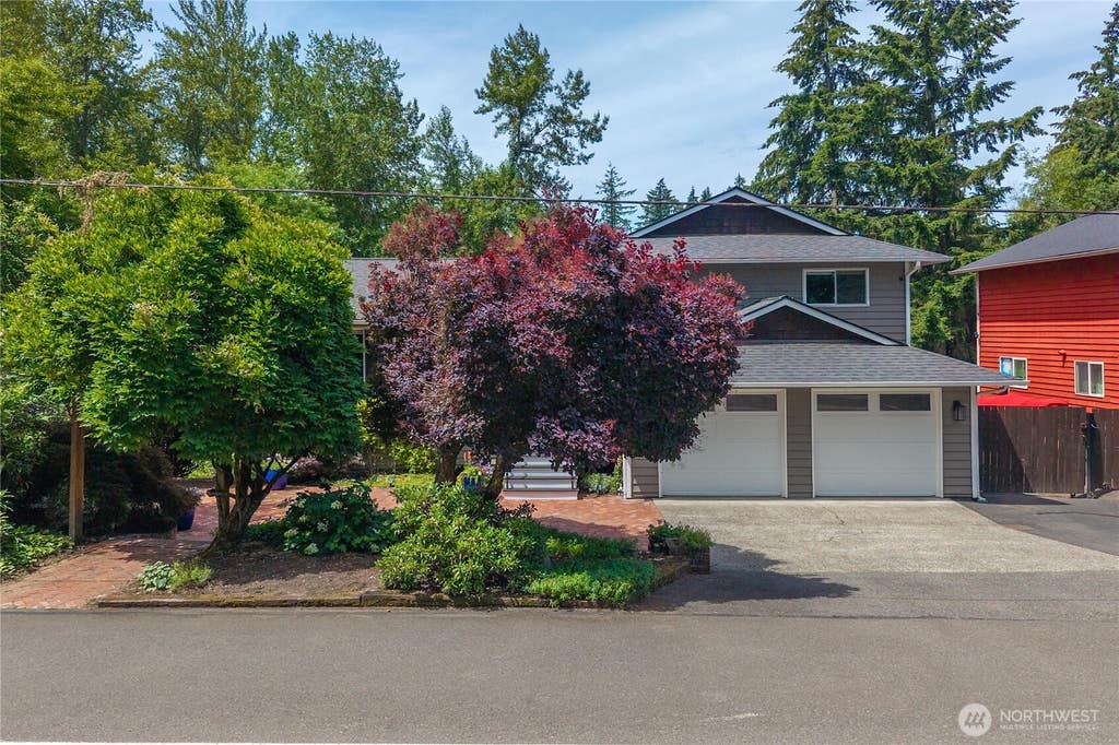 Photo of 36031 32nd Avenue S, Auburn, WA 98001 (MLS # 2545648)